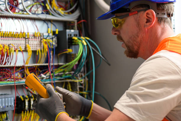 Best Circuit Breaker Repair  in Merriam Woods, MO